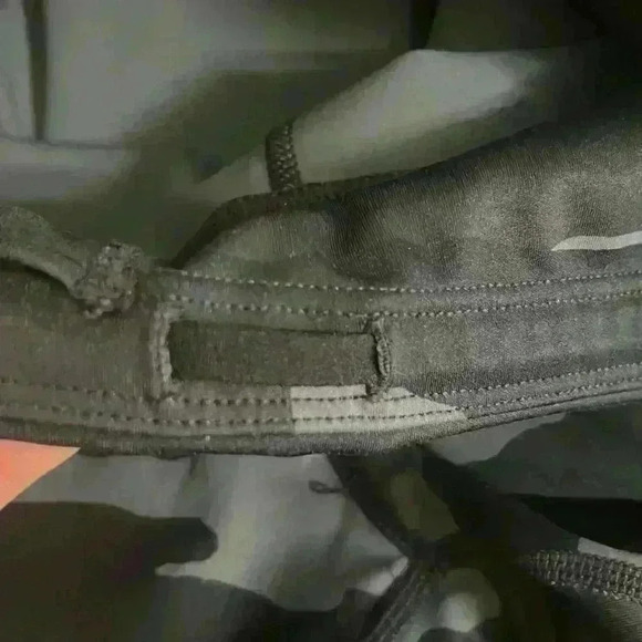 Athleta High Rise Chit Chat Tight - Picture 10 of 14